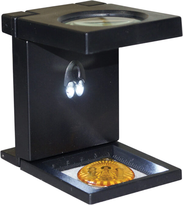 Free Standing Folding Magnifer with LEDs