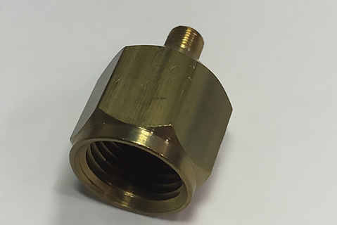Badger Adaptor 1/4" BSP Female to M5 Male - Image 2