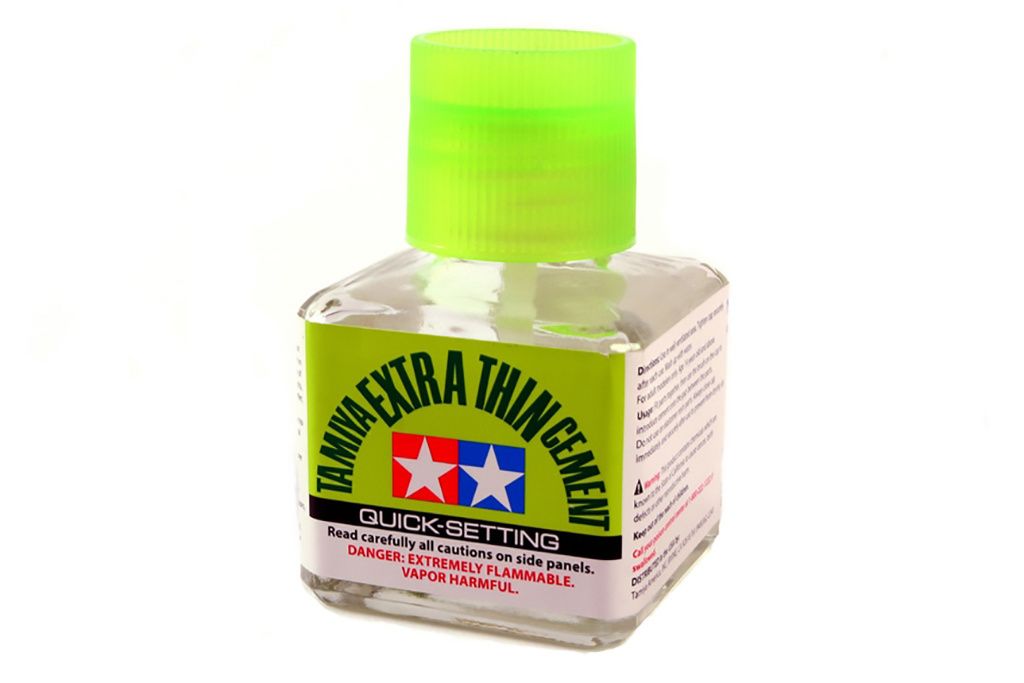 Tamiya Extra Thin Quick Set Cement 40ml - Image 2