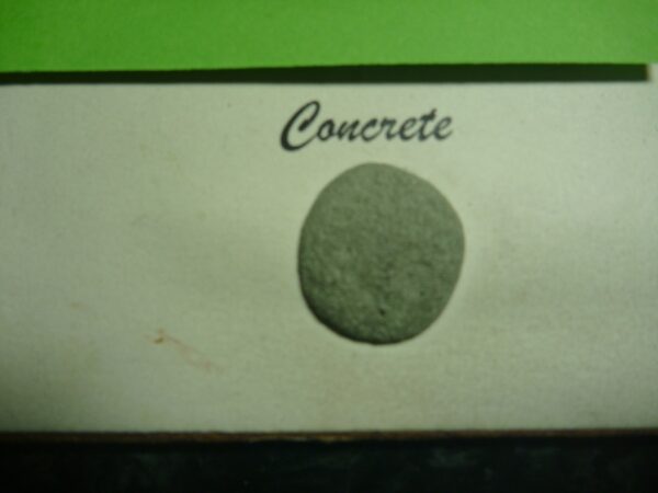 Green Scene Textured Paint - Concrete