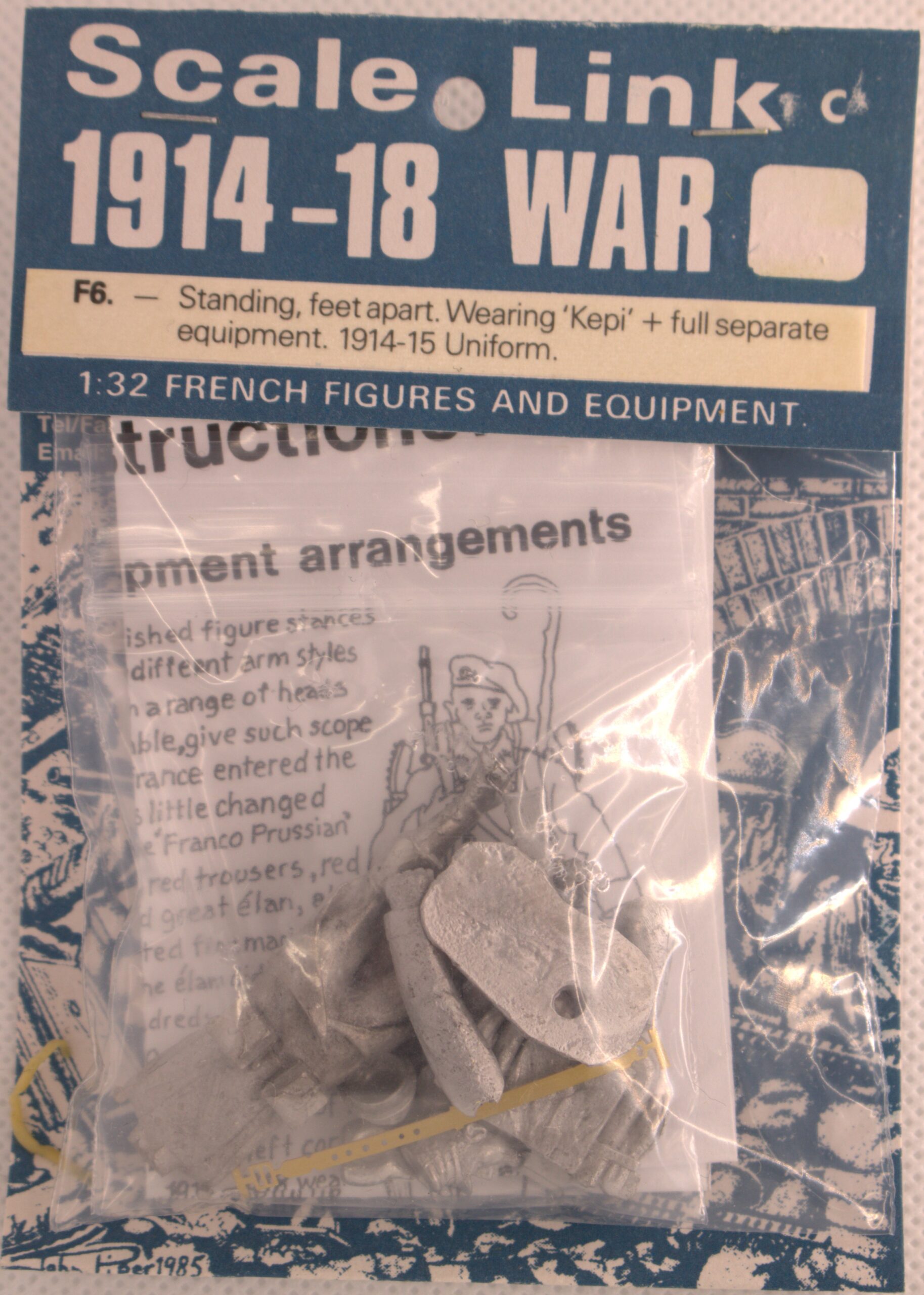 Scale Link - FR Standing, Feet Apart, Wearing 'Kepi' 1914-15 Uniform 1/32 Scale
